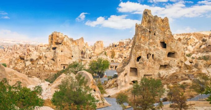 Göreme Open Air Museum Tour With Guide and Transfer - Exploring Cappadocias Unique Landscape