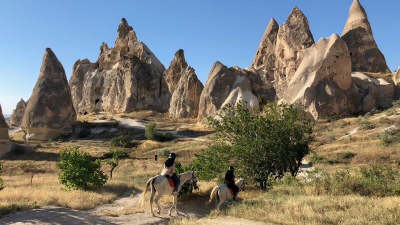 Goreme: Sunrise Horse Riding Excursion - Detailed Itinerary