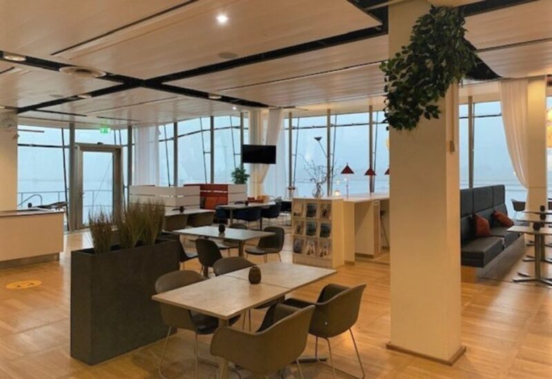 GOT Gothenborg Landvetter Airport: Vinga Lounge Access - Location and Accessibility