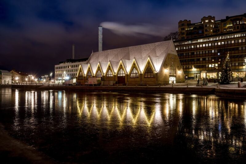 Gothenburg: Express Walk With a Local in 60 Minutes - Good To Know