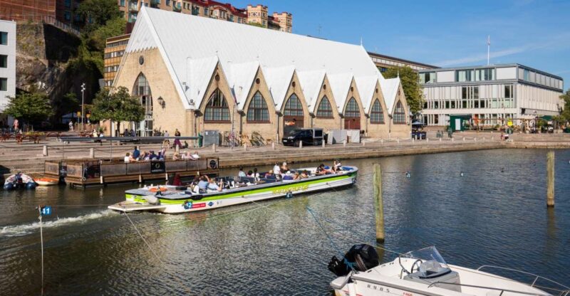 Gothenburg: Hop-On Hop-Off 24-Hour Sightseeing Boat - Explore Gothenburg by Boat