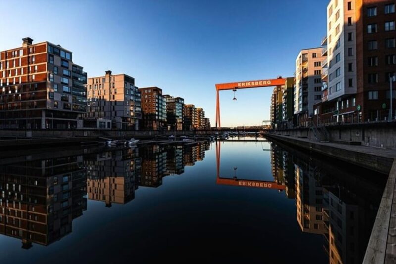 Gothenburg : Must-See Attractions Walking Tour - Transportation Options