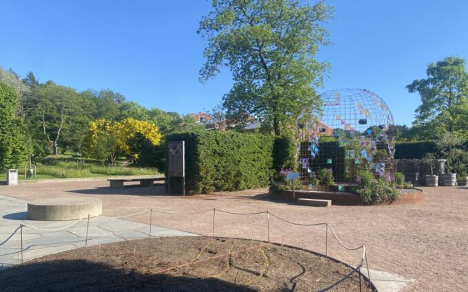 Gothenburg: Slottsskogen Park & Botanical Garden Tour - Key Attractions