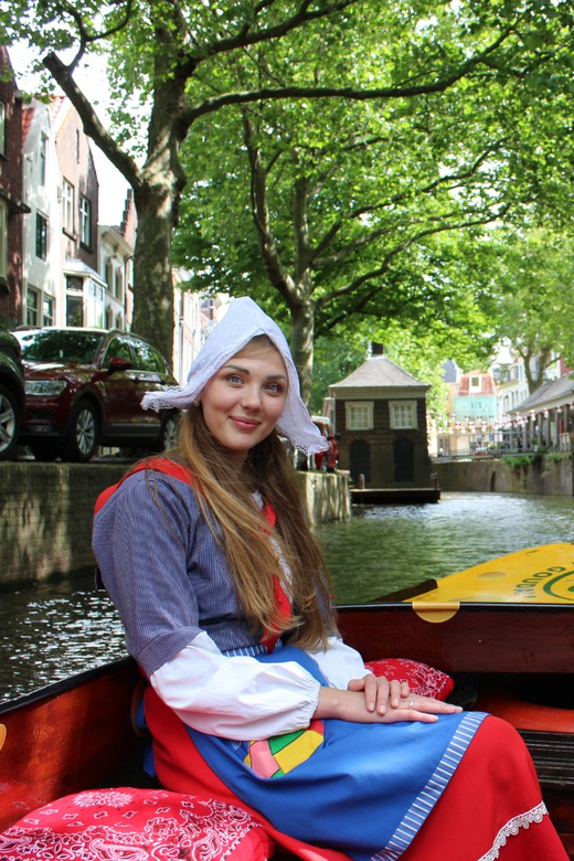 Gouda: Open Boat City Canal Cruise - Highlights of the Experience