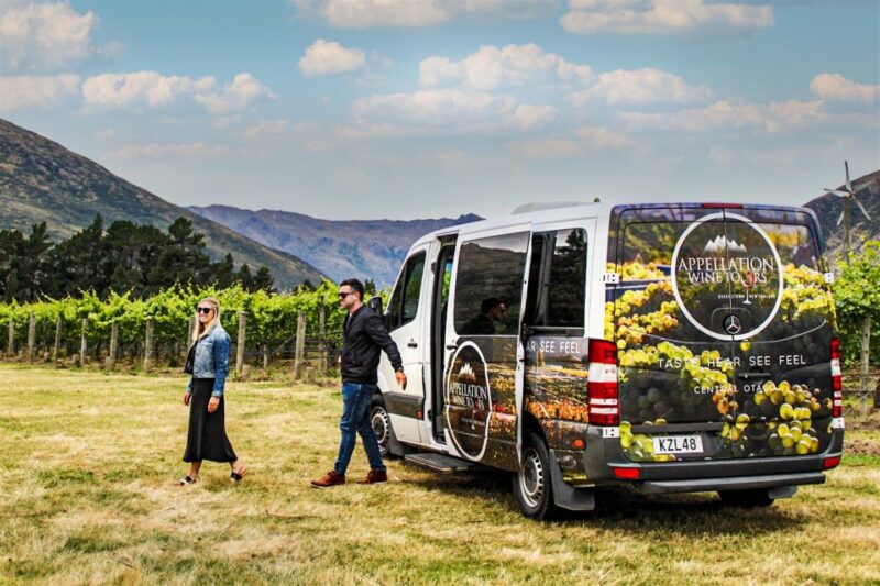 Gourmet Food and Wine Tour With Lunch and Wine Tastings - Included in the Tour