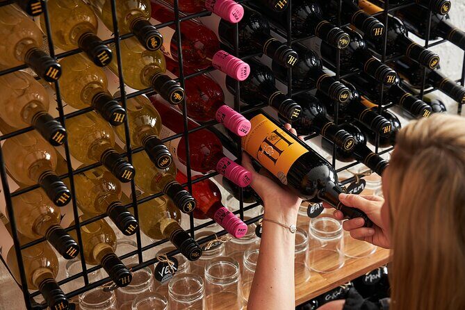 Gourmet Grazing Platter & Wine Tasting Experience for 2 - Key Points