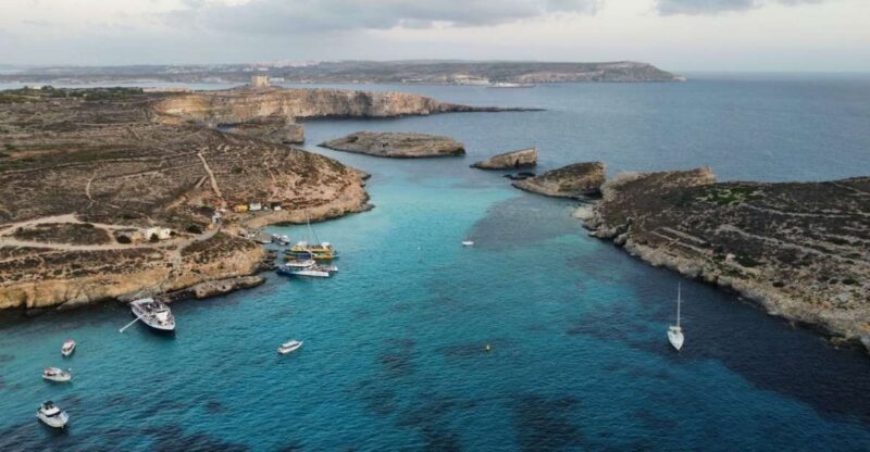 Gozo: Cominos Blue Lagoon Roundtrip Speedboat Transfer - Key Points