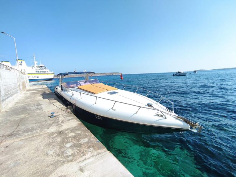 Gozo/Mellieha: Comino, Blue & Crystal Lagoon Half-Day Cruise - Boat and Amenities
