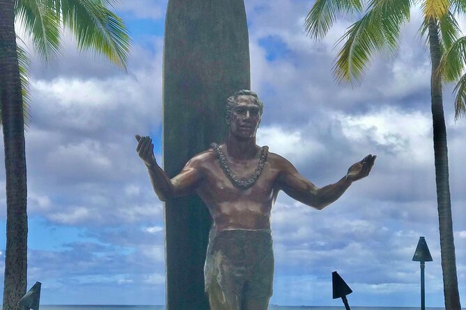 GPS-Guided Waikiki Walking Tour Part 1: Hawaiian Royalty - Surfer Statue and Historical Trail