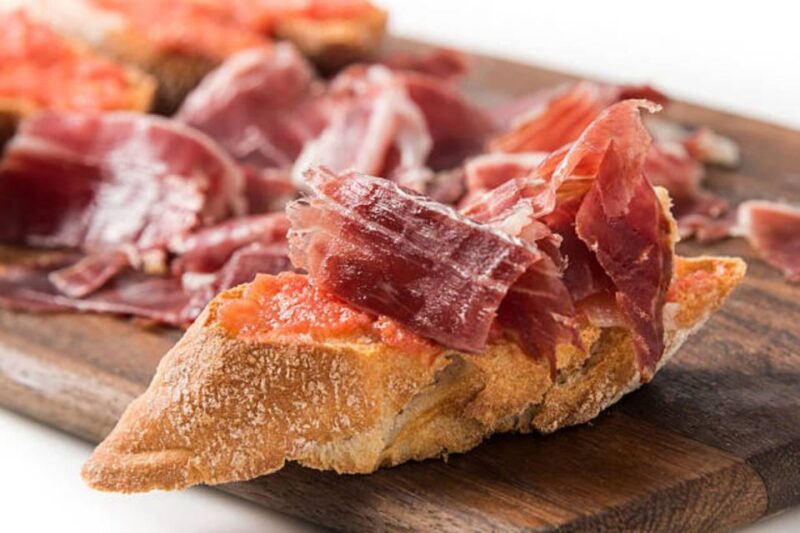 Gracia Barcelona: Private Bohemian Evening Food Experience - History and Traditions