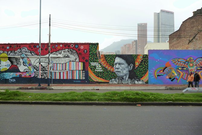 Graffiti Bogotá Private Walking Tour Express(3 Hrs.) - Inclusions