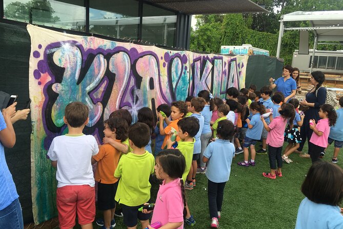 Graffiti Class - Pedro AMOS Galeria - Little River - Tour Details