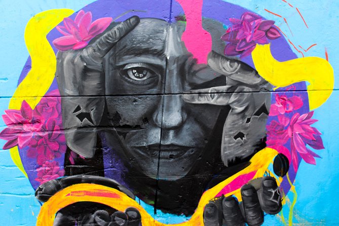 Graffiti Tour Comuna 13 - Tour Experience and Activities