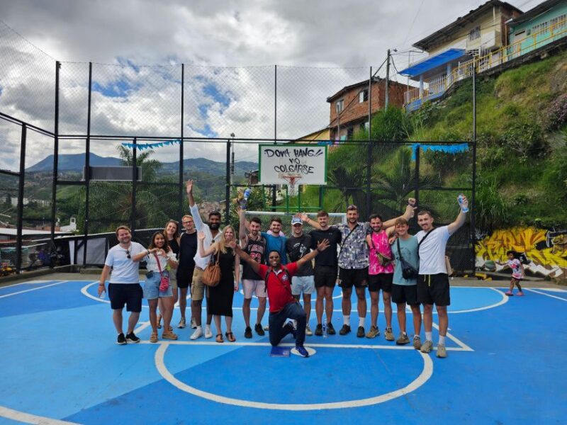 Graffiti Tour Comuna 13 (Private Tour With Transportation) - Inclusions
