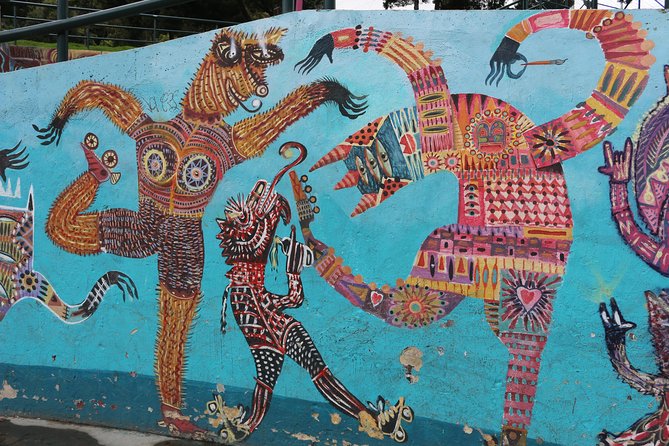 Graffiti Tour in La Candelaria Bogotá - Accessibility and Group Size