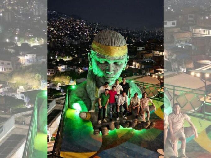 Graffiti Tour Medellin: History and Art in Comuna 13 - What to Expect