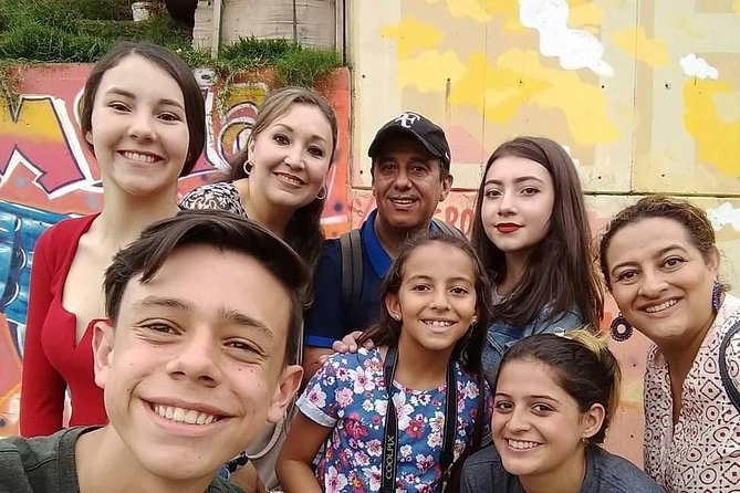 Graffiti Tour Medellín: History, Transformation and Overcoming - Murals of Resilience and Hope