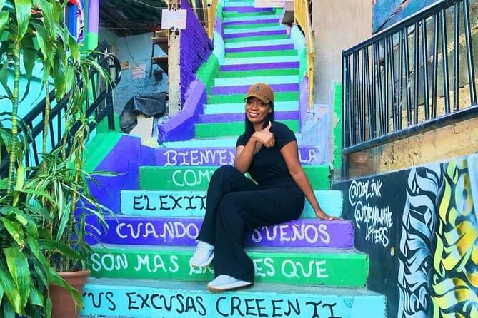 GRAFITOUR COMUNA 13 More Than a Tour an EXPERIENCE - Inclusions and Highlights