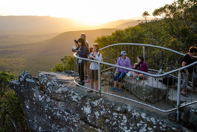 Grampians National Park With Kangaroos and Mackenzie Falls From Melbourne - Guide and Expertise