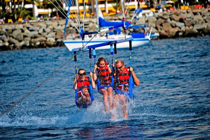 Gran Canaria: 1 to 3 Person Parasail Over Anfi Beach - Capacity