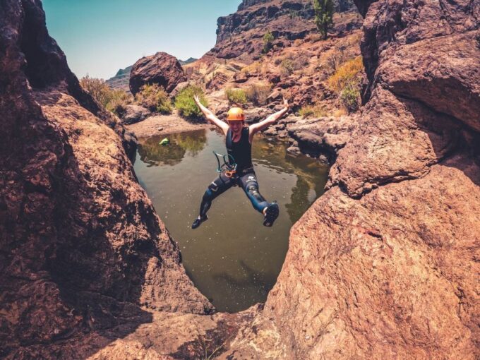 Gran Canaria: Canyoning Adventures at Rainbow Rocks Ravine - Preparing for the Adventure