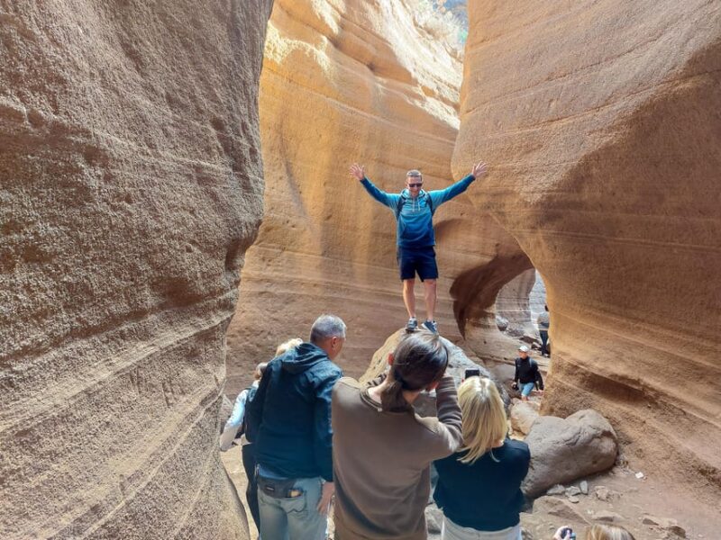 Gran Canaria Cave, Oasis, Red-Gorge Adventure & Cosy Picnic - Key Points