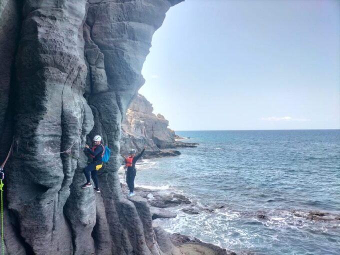 Gran Canaria : Coastering Adventure - Suitable Participants