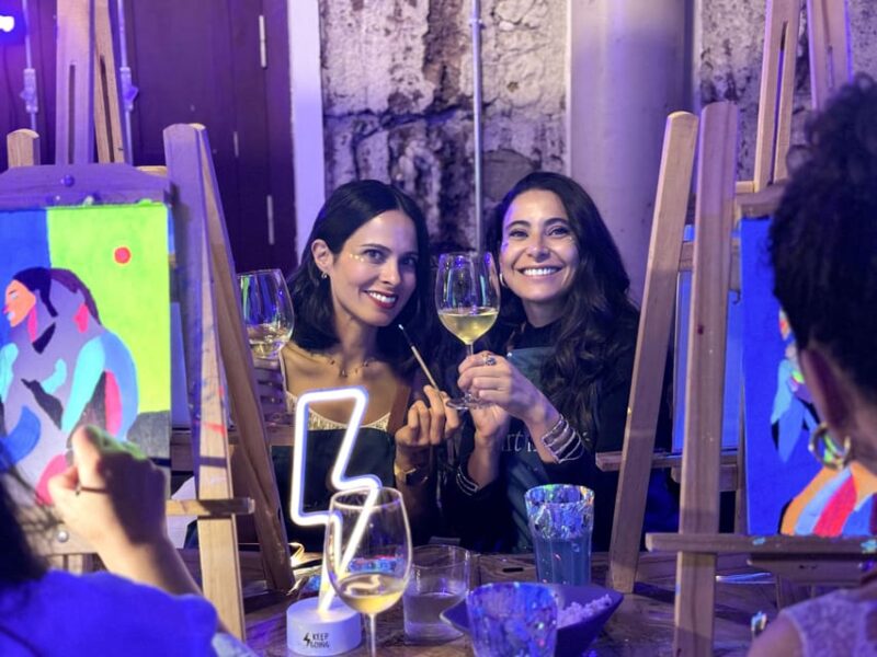 Gran Canaria: Paint In The Dark Events - Wine Tasting and Art