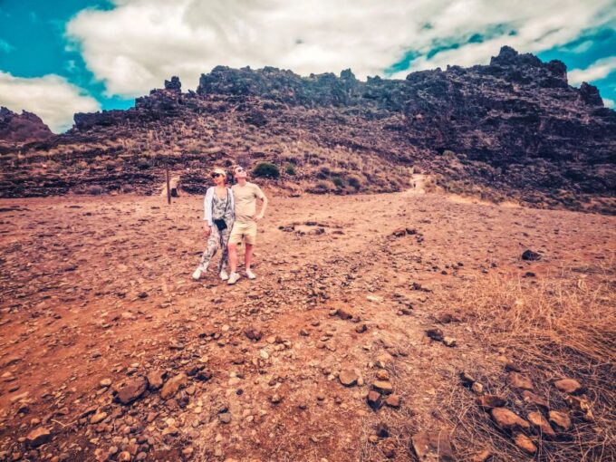Gran Canaria: the Red Canyon Tour With Local Food Tasting - Exploring the Volcanic Caldera