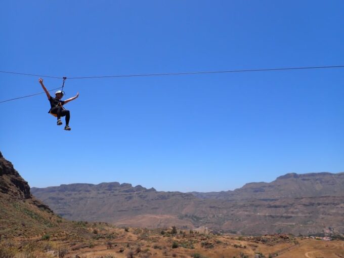 Gran Canaria: Zipline and Mountaineering Tour - Via Ferrata Experience