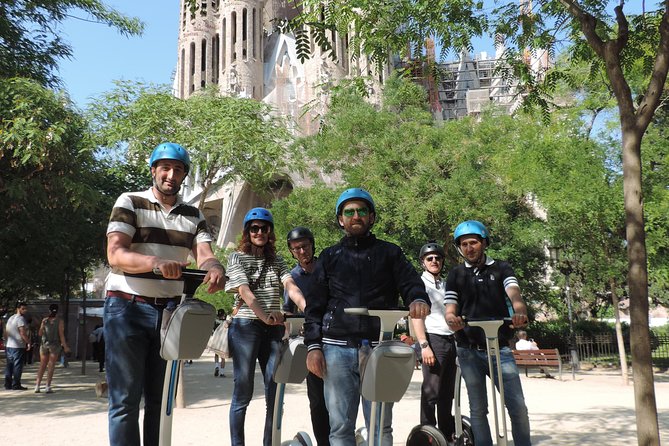 Gran Gaudi - 3H Segway Tour - Personalized Small Group Experience