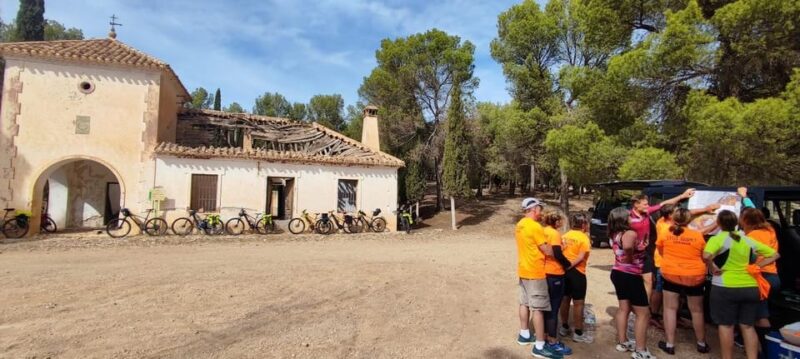 Granada: 4-Day Guided Bike Tour - Included Amenities and Meals