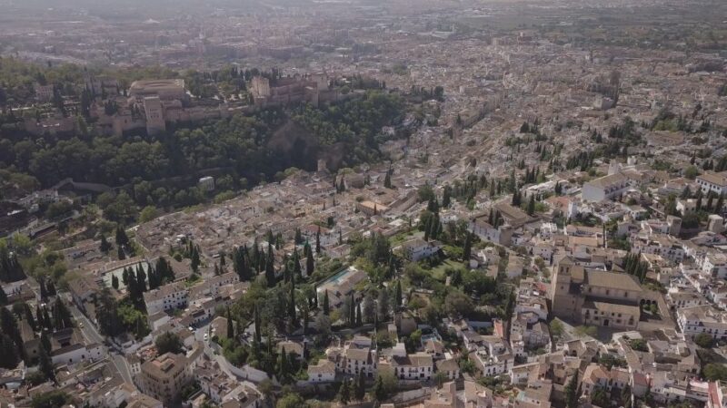 Granada: Albaicin and Sacromonte Electric Bike Tour - Experience Highlights
