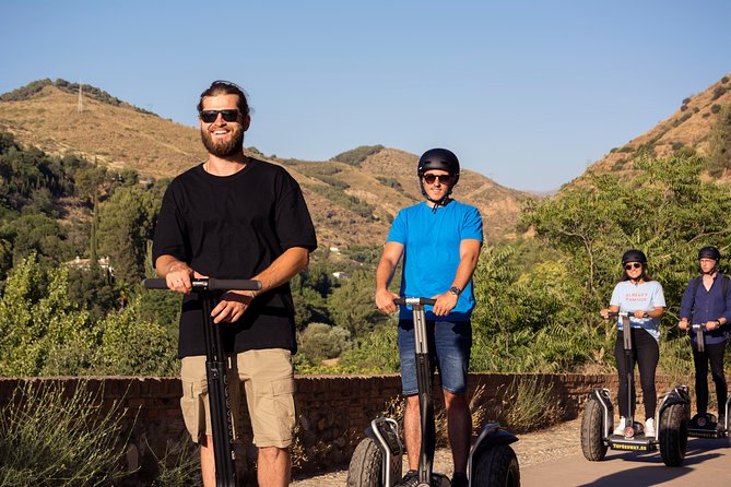 Granada: Albaicin and Sacromonte Segway Tour - Tour Duration and Capacity