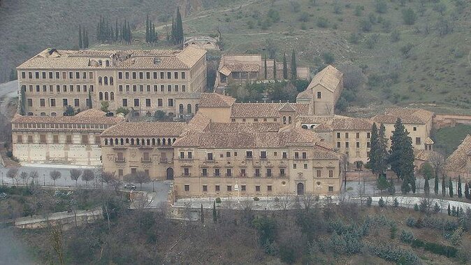 Granada: Albaicin and Sacromonte Segway Tour - Accessibility and Requirements