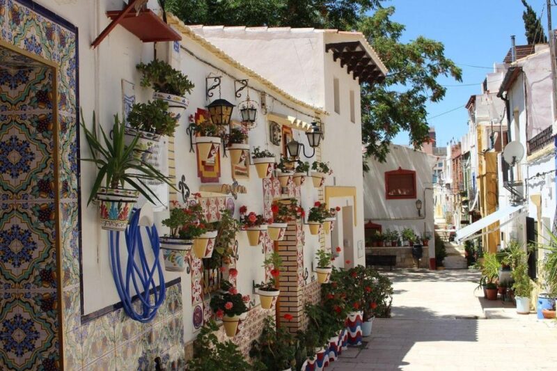 Granada (Albaiċín) Private Guided Walking Tour - Frequently Asked Questions