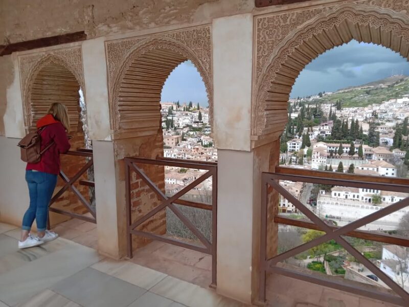 Granada: Alhambra, Alcazaba, and Nasrid Palaces Tour - Customer Reviews