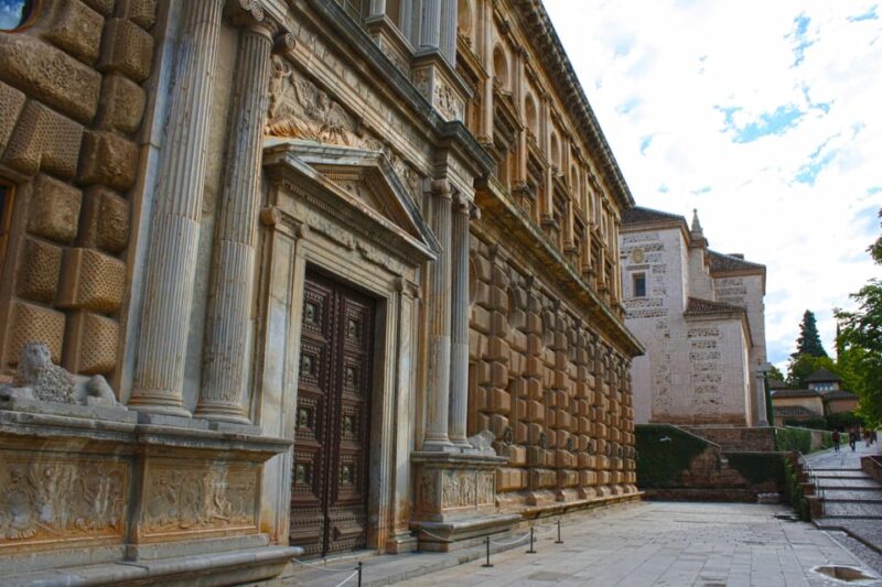 Granada: Alhambra and Charles V Palace Tour - Itinerary and Highlights