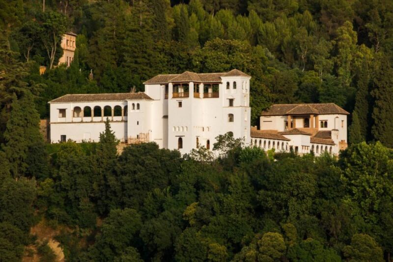 Granada Alhambra and Generalife Gardens Experience Tour - Tour Highlights