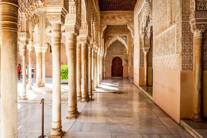Granada: Alhambra and Nasrid Palaces Entry Ticket - Included Services