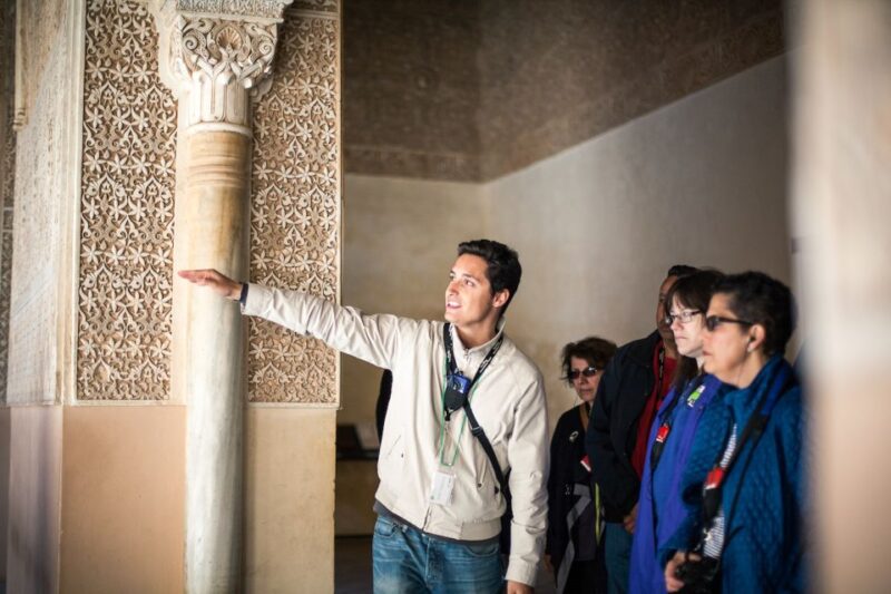 Granada: Alhambra and Nasrid Palaces Small Guided Tour - Key Highlights