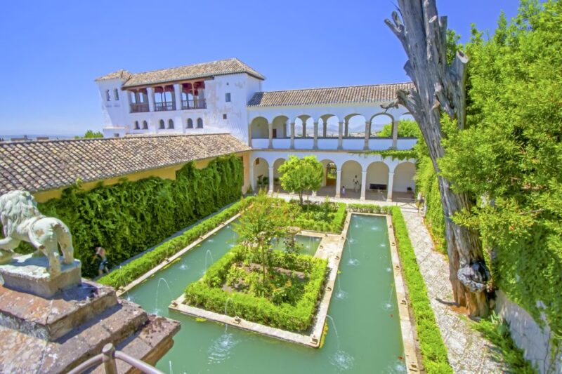 Granada: Alhambra Gardens, Generalife & Alcazaba Guided Tour - Customer Feedback