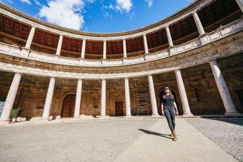 Granada: Alhambra Guided Tour With Nasrid Palaces & Gardens - Inclusions