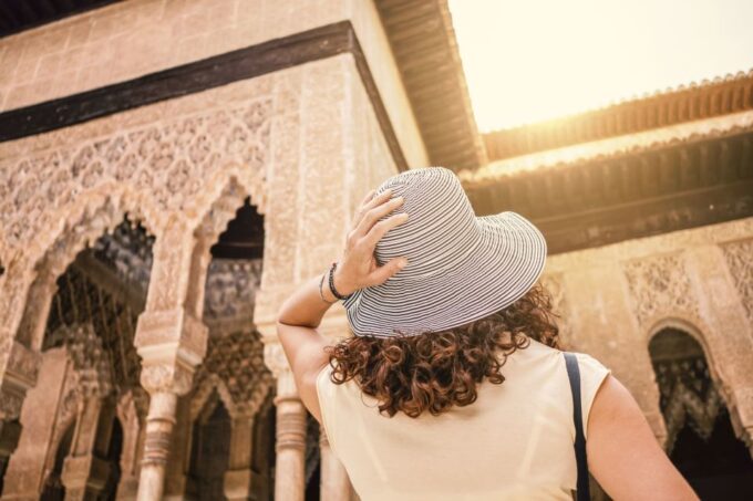 Granada: Alhambra, Nasrid Palaces, and Generalife Tour - Tour Schedule and Availability