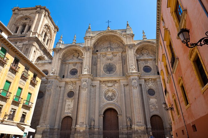 Granada: Alhambra Tickets and Other Attractions - Operating Hours