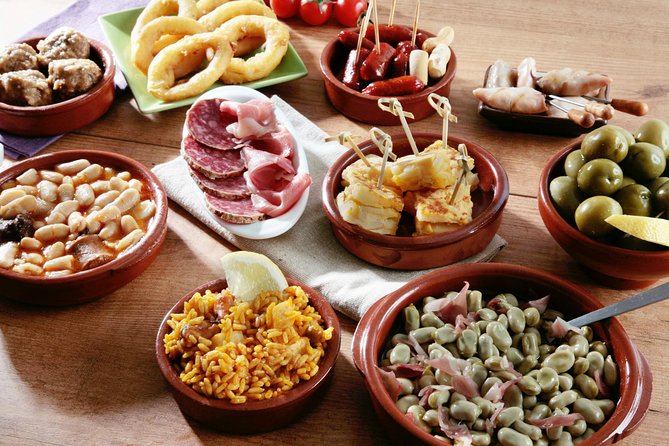 Granada and Albaicin: Wine and Tapas Tour - Activity Details