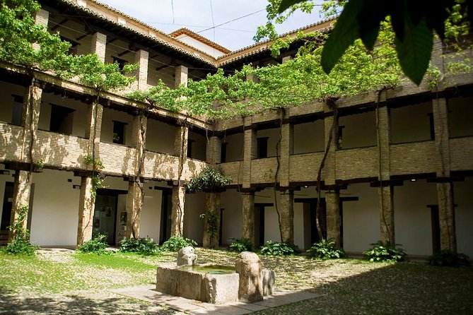 Granada and Albaicin: Wine and Tapas Tour - Alcohol Policies