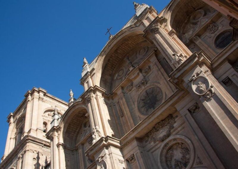 Granada: Cathedral, Royal Chapel & 4 Monuments Combo Ticket - Sacromonte Abbeys Spiritual Charm