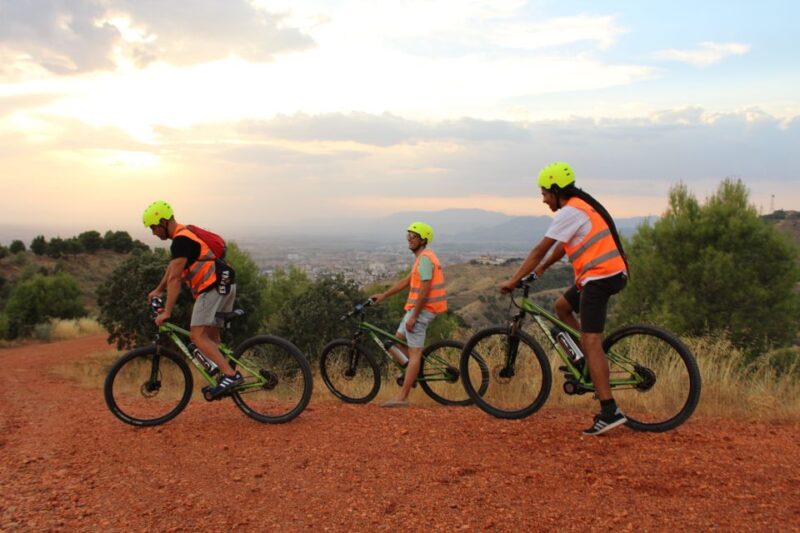 Granada: Dehesa Del Generalife E-bike Adventure Tour - Panoramic Views of Sacromonte and Albaycín