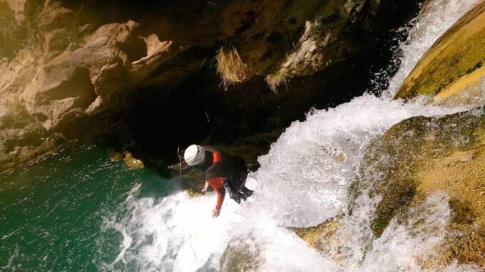 Granada: Family Canyoning in Río Verde - Canyoning Equipment Provided